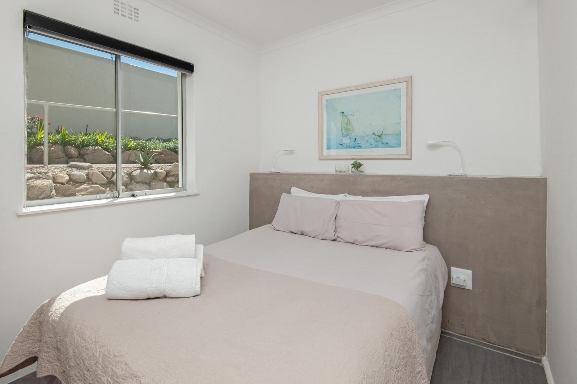 63 Whalerock Estate Apartment Hermanus Bagian luar foto